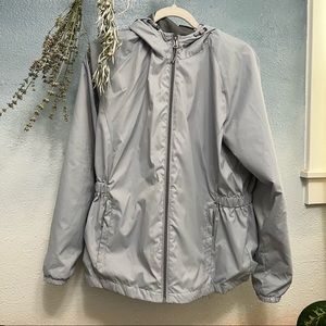 New Balance Rain Jacket Light Grey Women’s XL